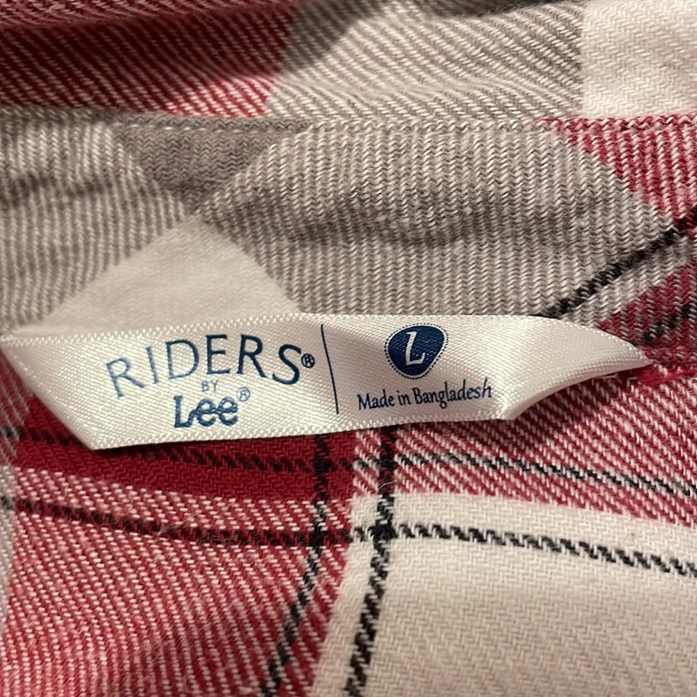 flannel!!! - Picture 2 of 2